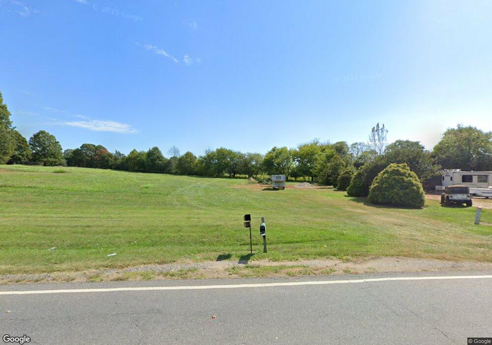 743 Old Mocksville Rd, Statesville, NC 28625 - photo 1