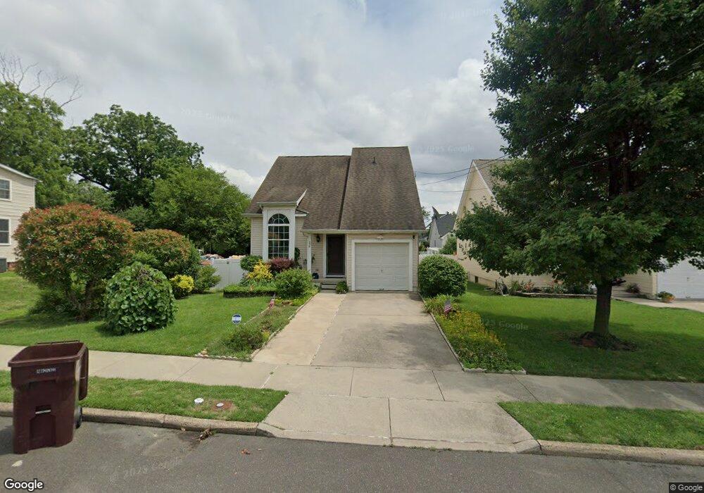 210 1/2 Hooker St, Riverside, NJ 08075 - photo 1