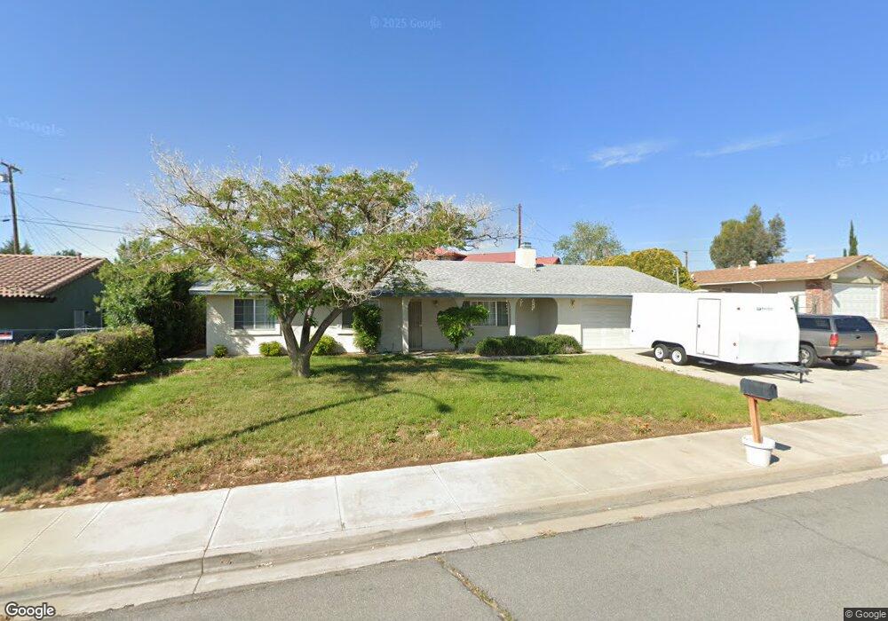 16921 Molino Dr, Victorville, CA 92395 - photo 1