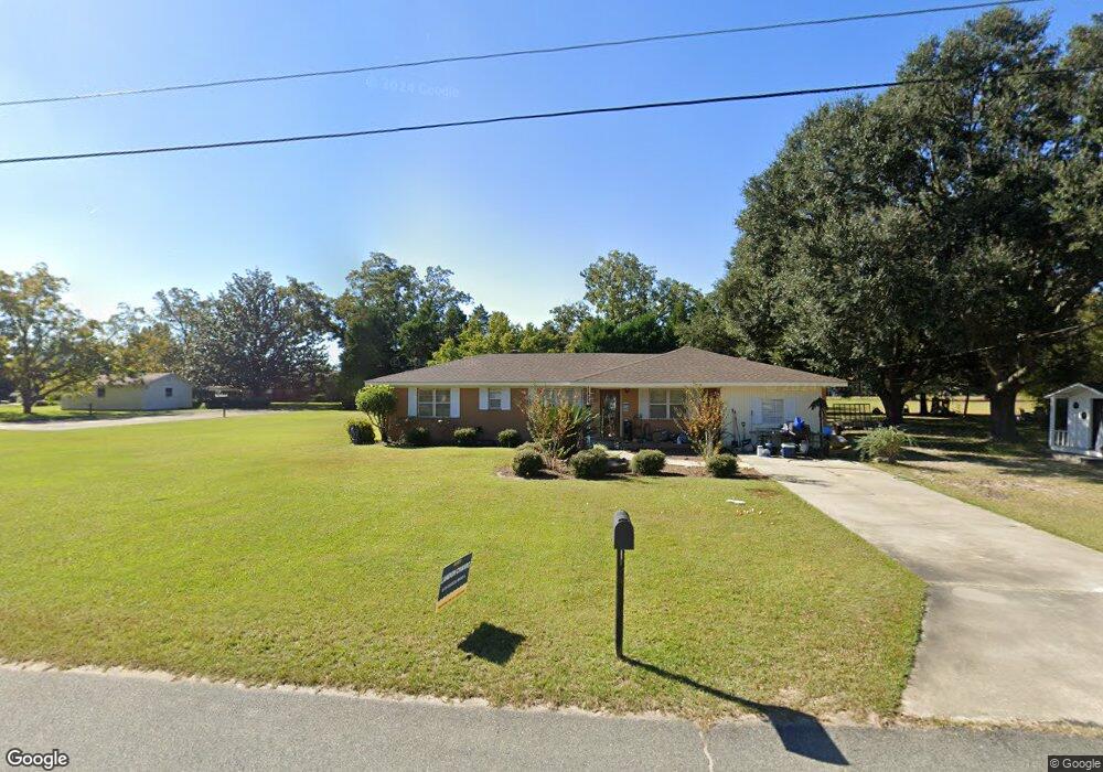 63 Elton St, Hazlehurst, GA 31539 - photo 1