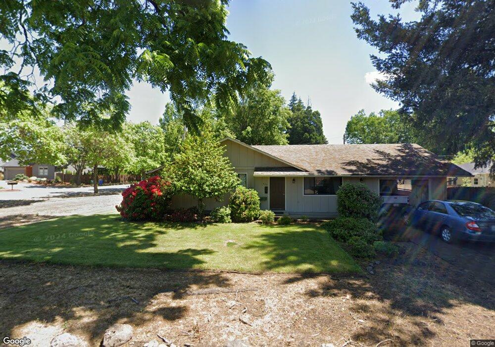 635 Walnut Ln, Eugene, OR 97401 - photo 1