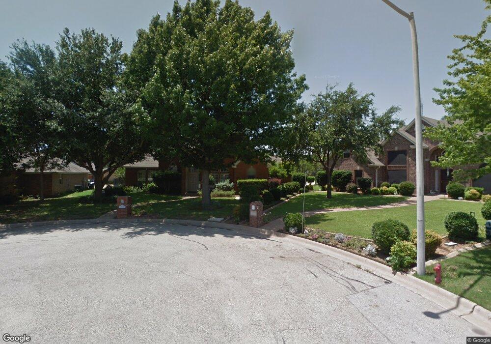 3006 Manor Ct N unit N, Denton, TX 76210 - photo 1