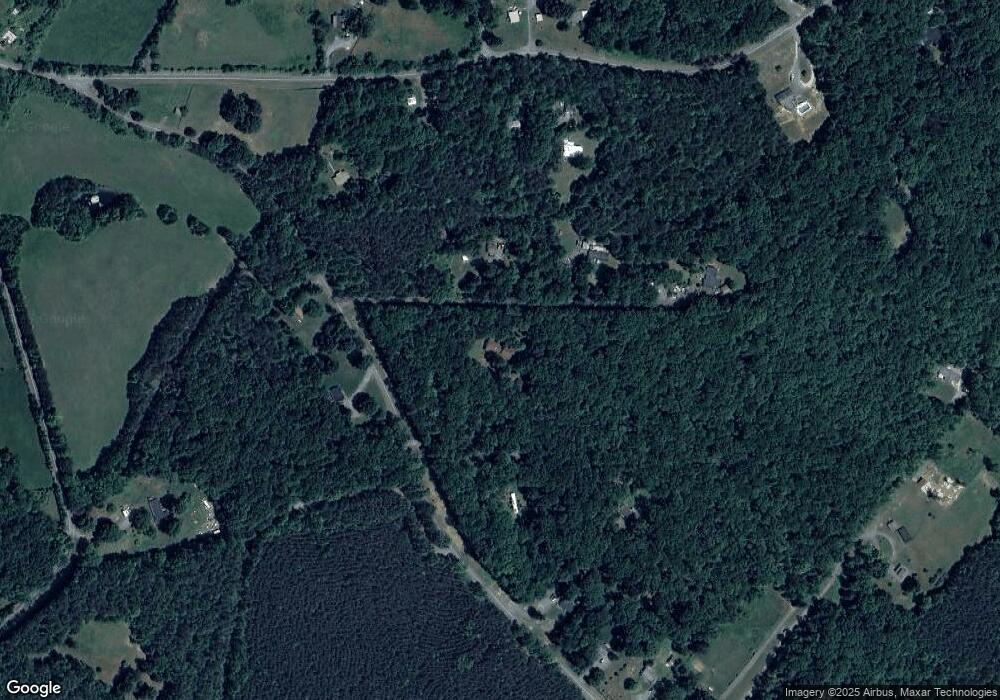 5175 Rolling Rd, Scottsville, VA 24590 - photo 1