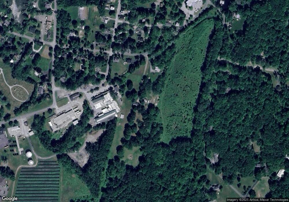 48 Fisk St, Red Hook, NY 12571 - photo 1