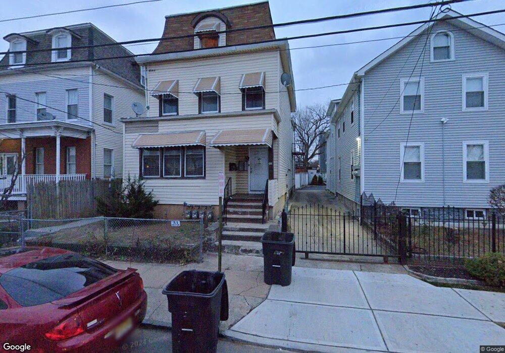 315 Jefferson Ave, Elizabeth, NJ 07201 - photo 1