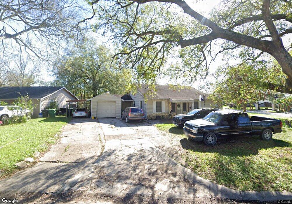 7324 Oak Hill Dr, Houston, TX 77087 - photo 1