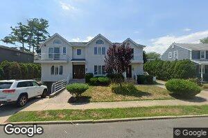 27 Kaywood Rd, Port Washington, NY 11050