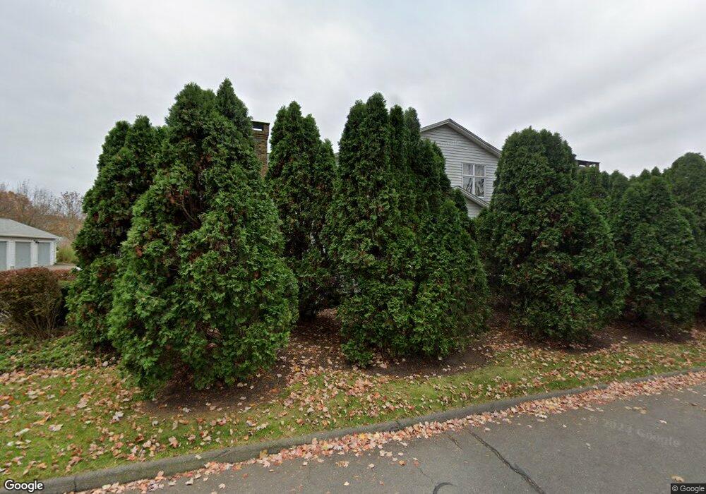 114 Ivy Ln, South Windsor, CT 06074 - photo 1