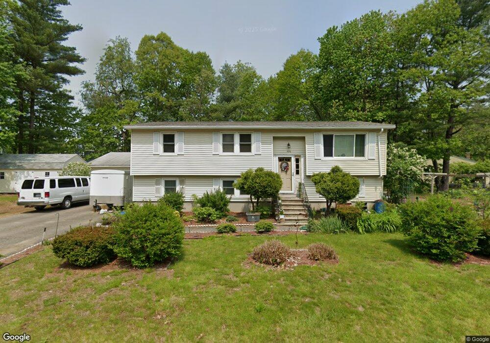 496 Beccaris Dr, Rollinsford, NH 03869 - photo 1