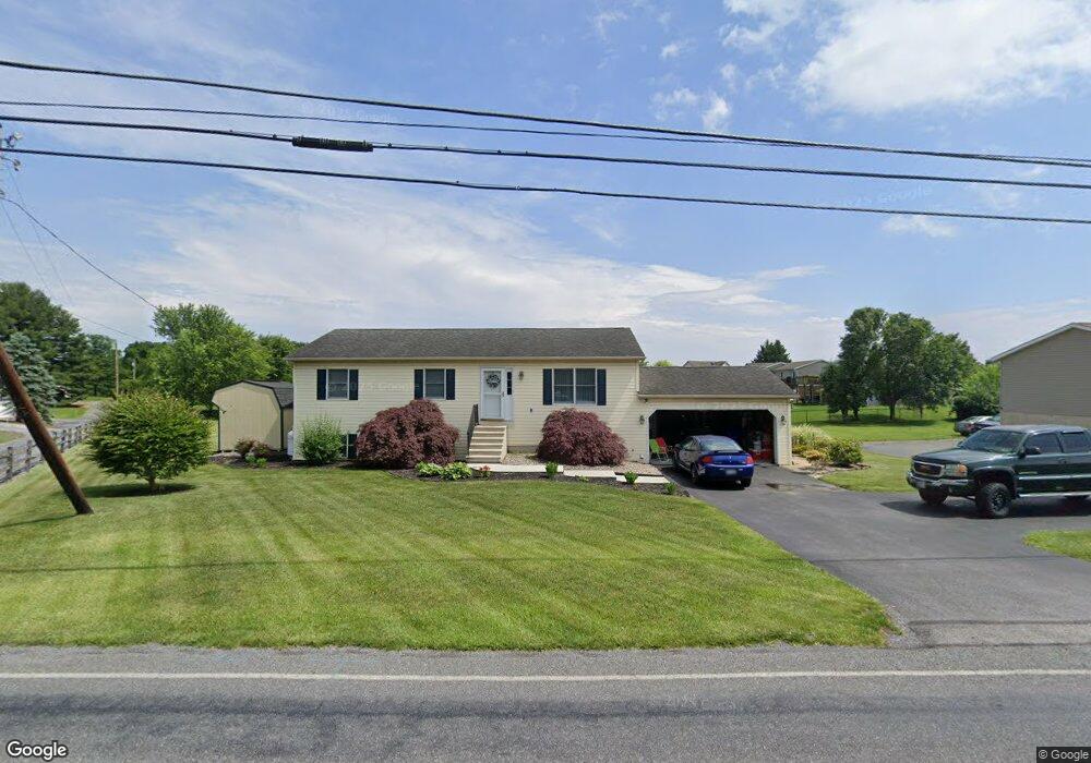 1236 Warm Spring Rd, Chambersburg, PA 17202 - photo 1