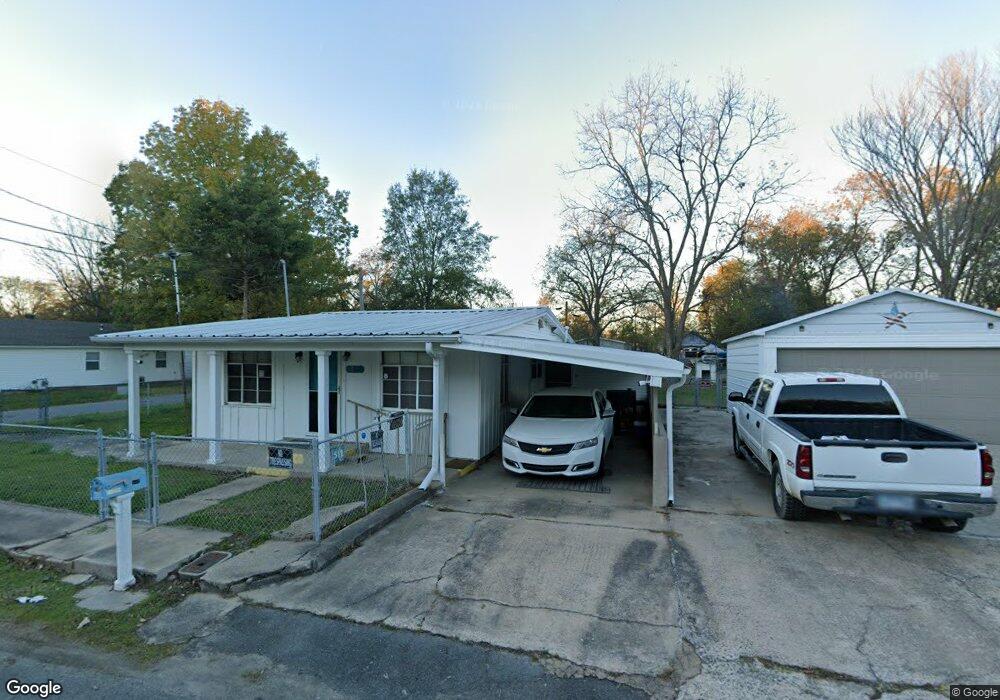 512 W 4th St, Stuttgart, AR 72160 - photo 1