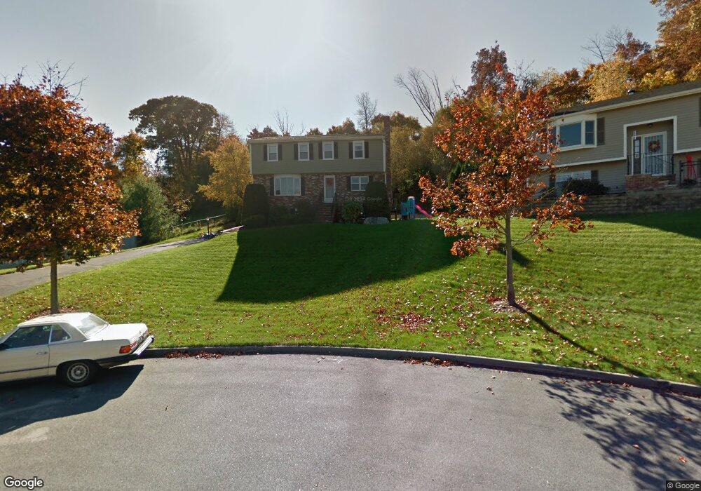 10 Arrowhead Rd, Danvers, MA 01923 - photo 1