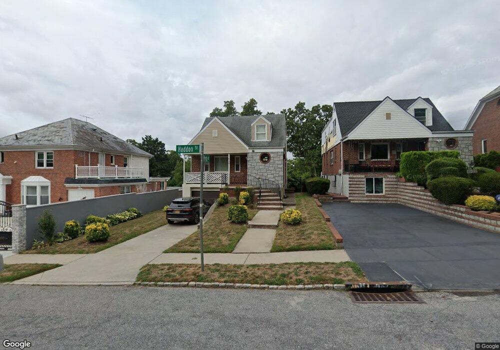 8126 Haddon St, Jamaica, NY 11432 - photo 1