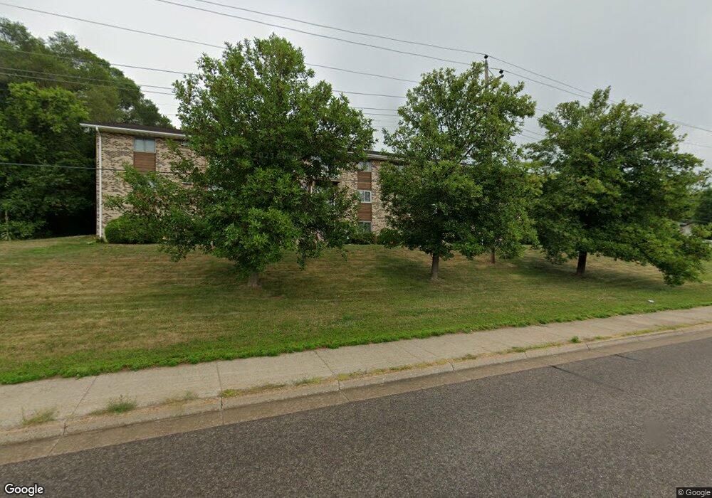 922 N Benton Dr, Sauk Rapids, MN 56379 - photo 1