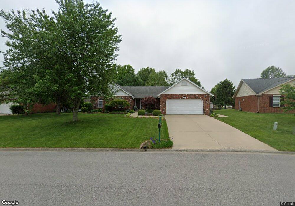 607 Meadow Lake Dr, Freeburg, IL 62243 - photo 1