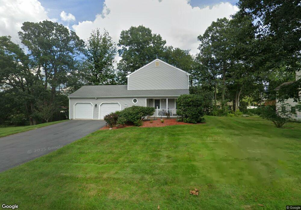 30 Decatur Dr, Nashua, NH 03062 - photo 1