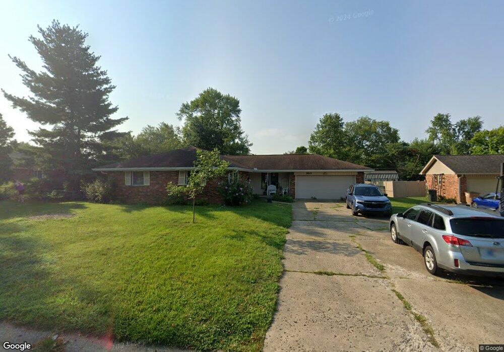 3819 Lantern Ln, Columbus, IN 47203 - photo 1