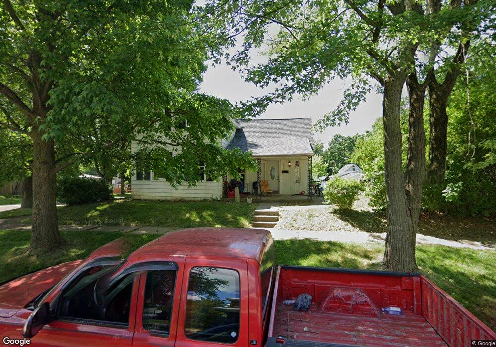 291 E Maple St, Wabash, IN 46992 - photo 1