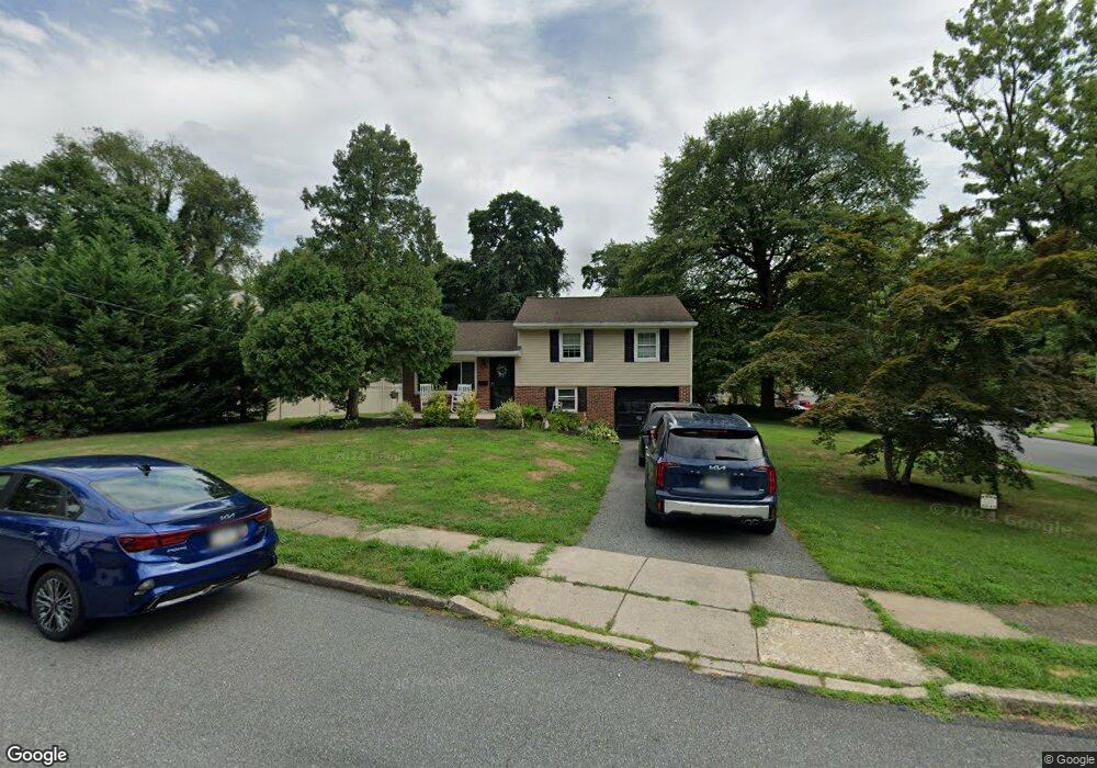 1026 Dougherty Dr, Swarthmore, PA 19081 - photo 1