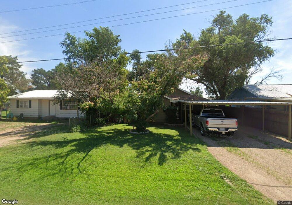 2612 Fisher St, Plainview, TX 79072 - photo 1