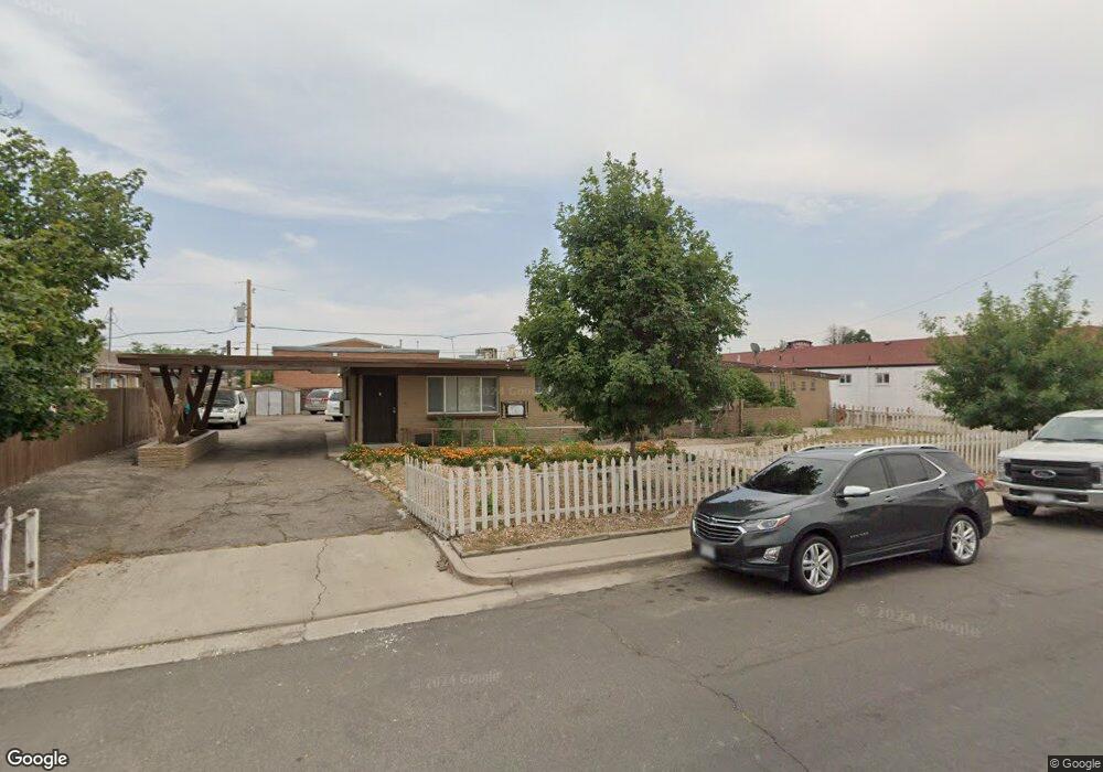 1530 Beeler St, Aurora, CO 80010 - photo 1