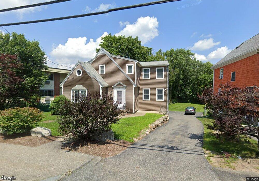 80 Beach St unit 2, Woburn, MA 01801 - photo 1