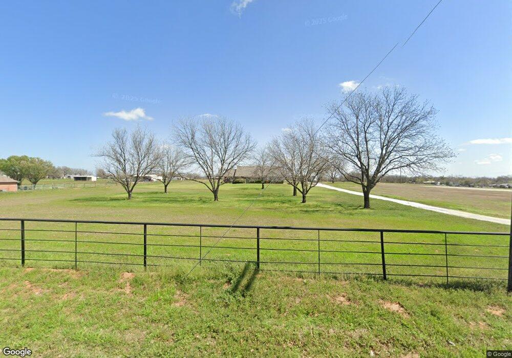 1555 Greenwood Cut Off Rd, Weatherford, TX 76088 - photo 1