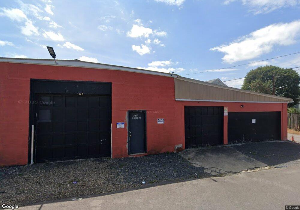 844 N Locust St, Hazleton, PA 18201 - photo 1