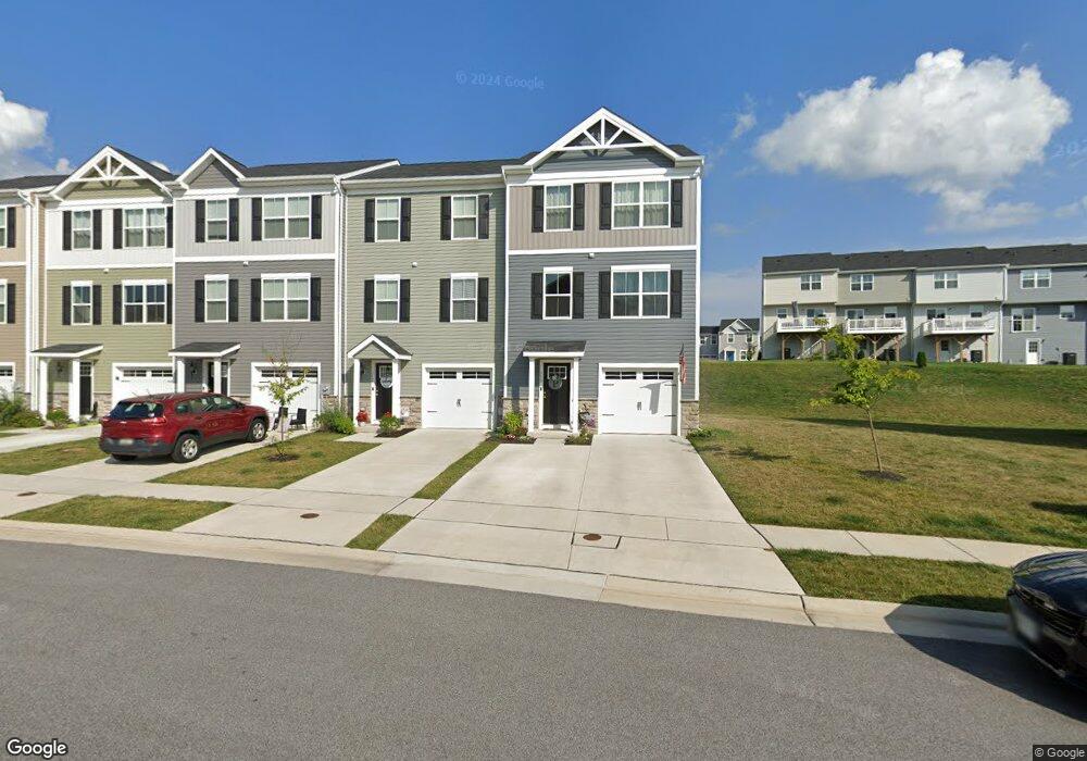 352 Crimson Ave, Taneytown, MD 21787 - photo 1