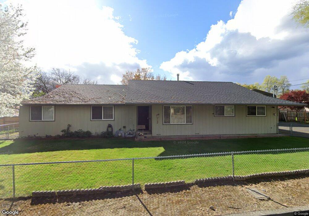 1320 SE Herrick Ln, Grants Pass, OR 97526 - photo 1