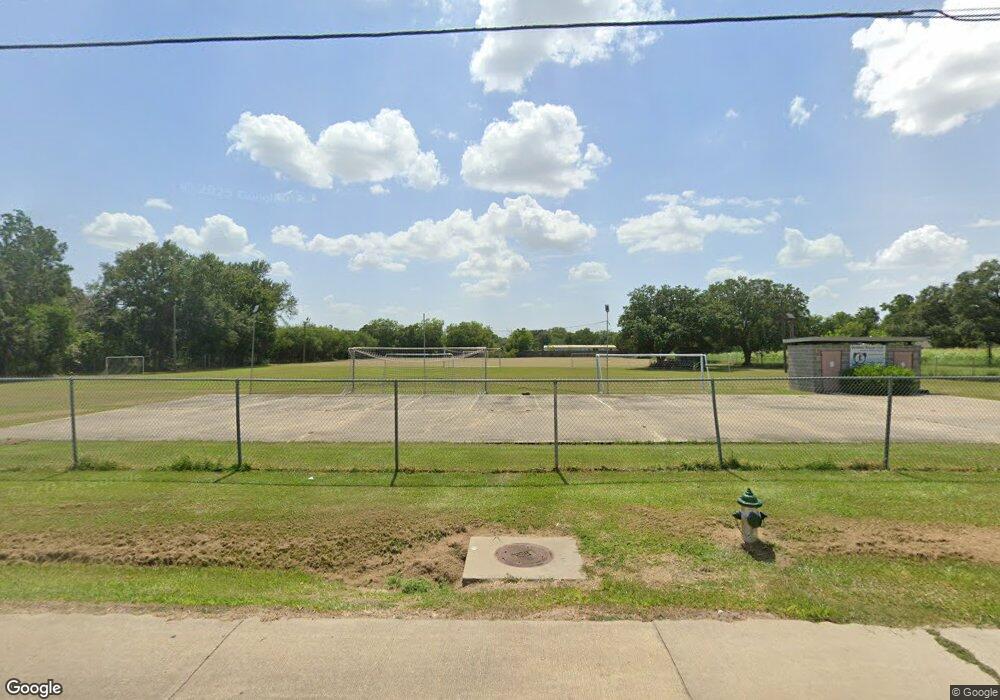 2000 Louise St, Rosenberg, TX 77471 - photo 1