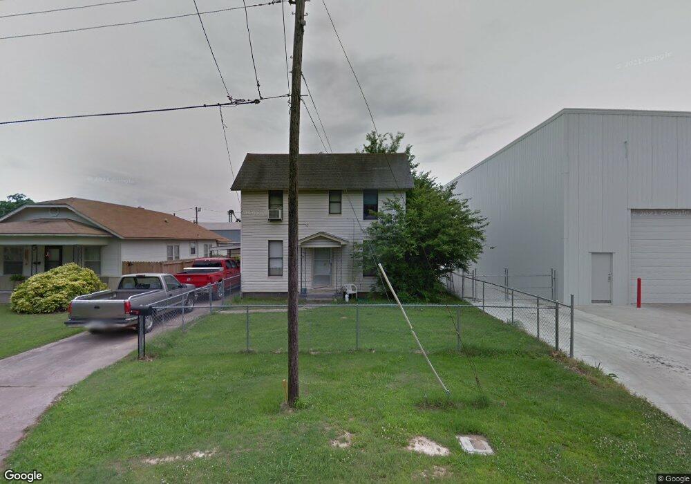 506 E 12th St, Stuttgart, AR 72160 - photo 1