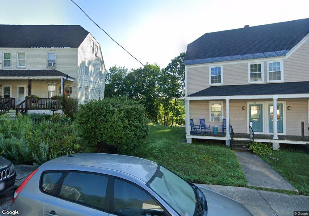 91 N Main St unit 91, Whitinsville, MA 01588 - photo 1