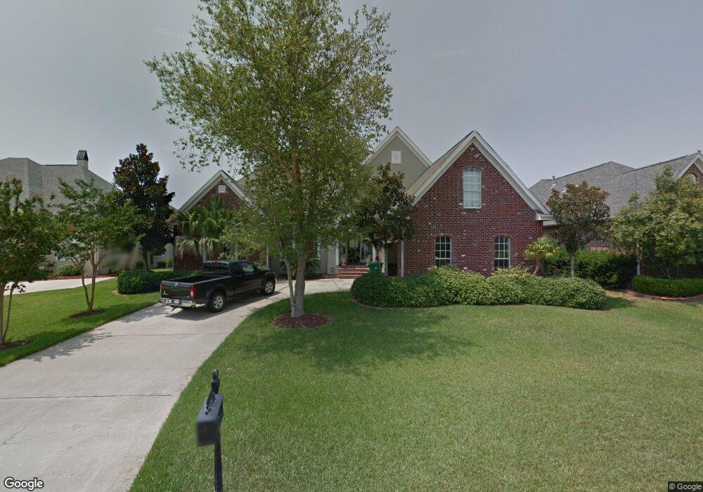 226 Spinnaker Dr, Slidell, LA 70458 - photo 1