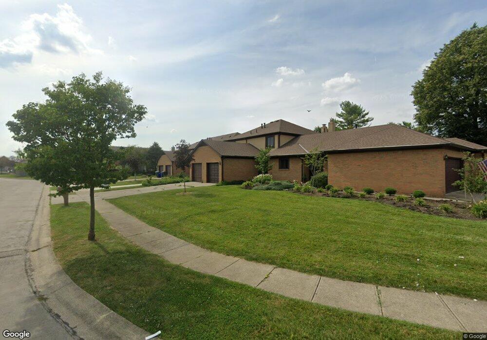 2018 Queensgate Ln unit 2018, Columbus, OH 43235 - photo 1