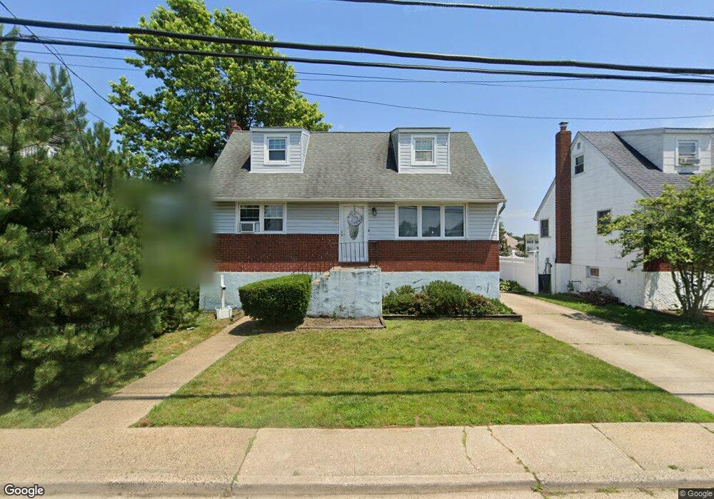 119 Sportsmans Ave, Freeport, NY 11520 - photo 1