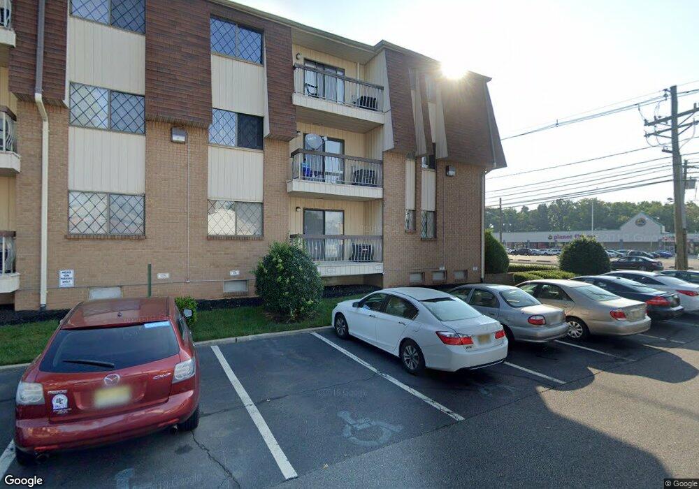 1190 W Saint Georges Ave unit A31, Linden, NJ 07036 - photo 1