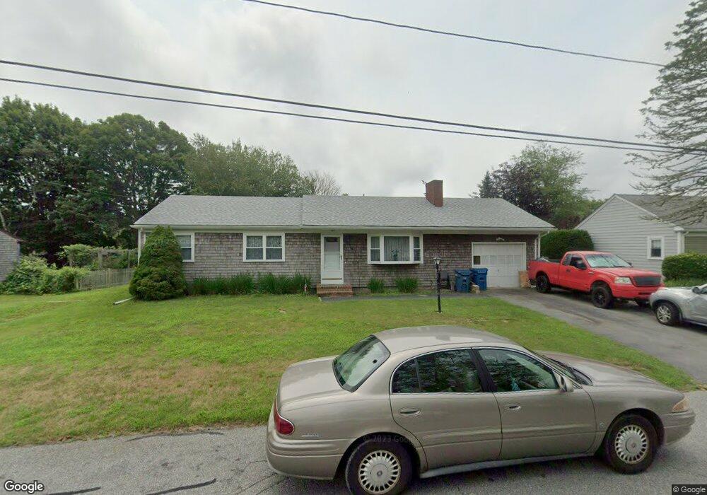 38 Beechwood Dr, South Dartmouth, MA 02748 - photo 1