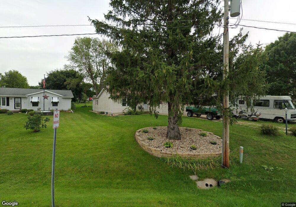 218 Palo Rd, Center Point, IA 52213 - photo 1