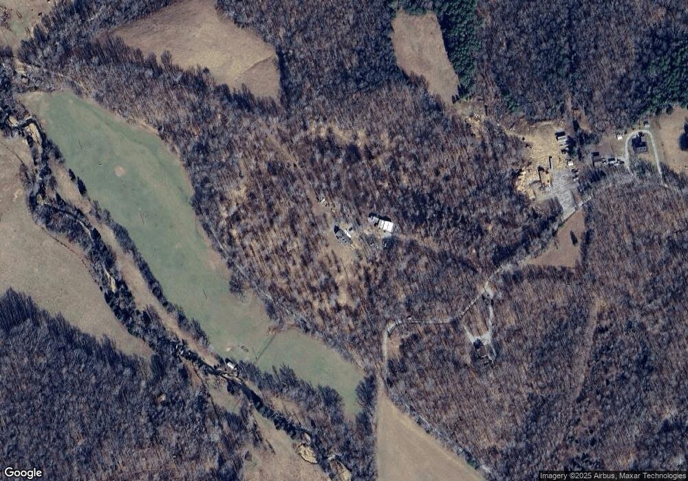 693 Lower Alsup Rd, Tennessee Ridge, TN 37178 - photo 1