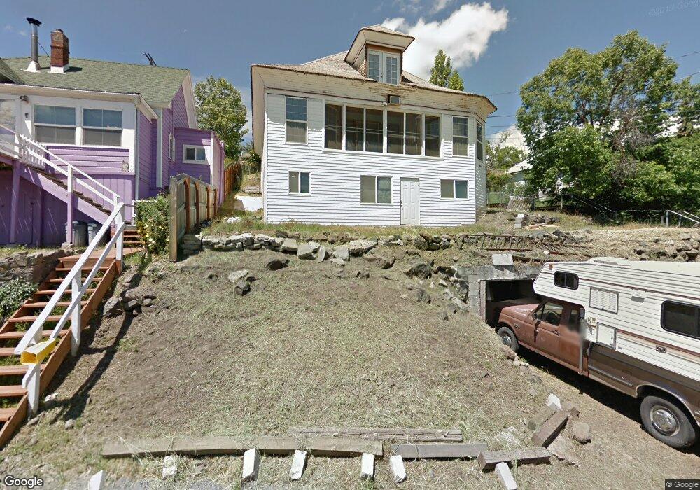 302 W Main St, Klamath Falls, OR 97601 - photo 1