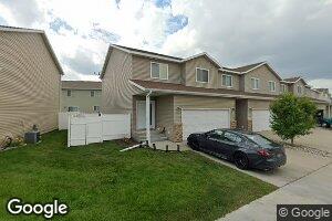 4269 Estate Dr S, Fargo, ND 58104