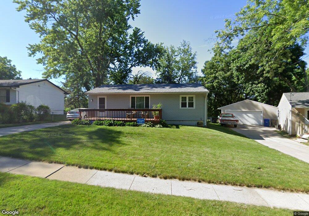 1005 E Philip St, Des Moines, IA 50315 - photo 1