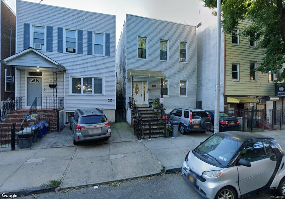 3091 41st St, Astoria, NY 11103 - photo 1