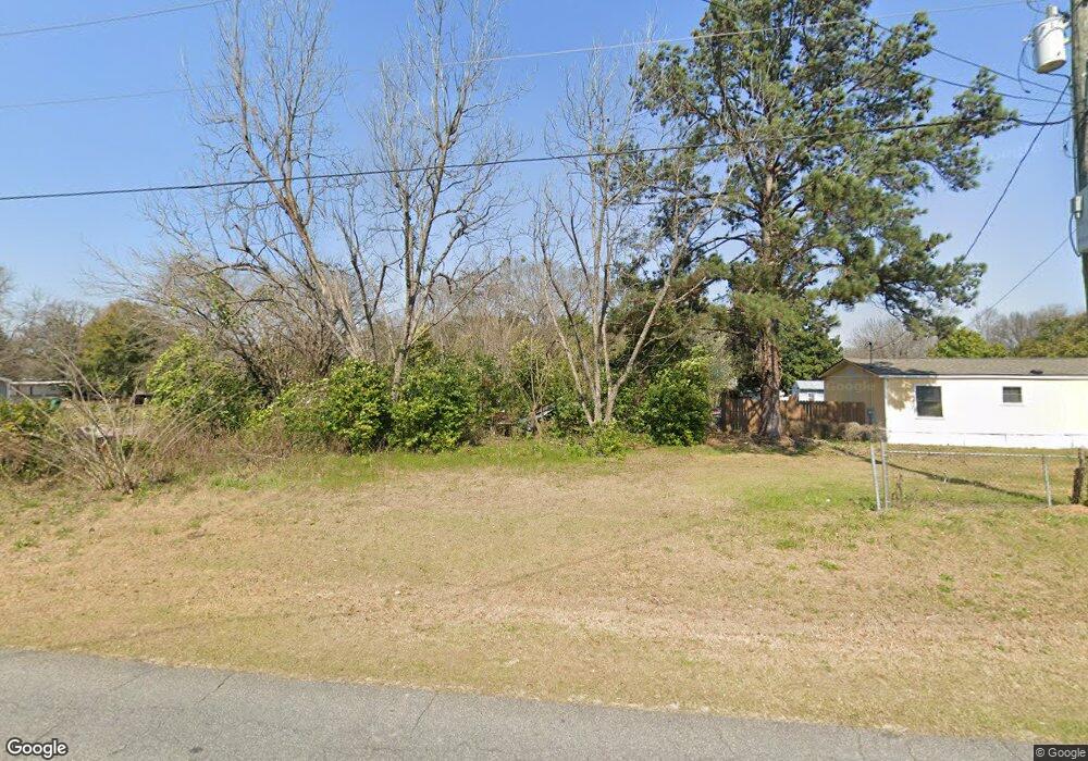 924 Collins Ave, Warner Robins, GA 31093 - photo 1