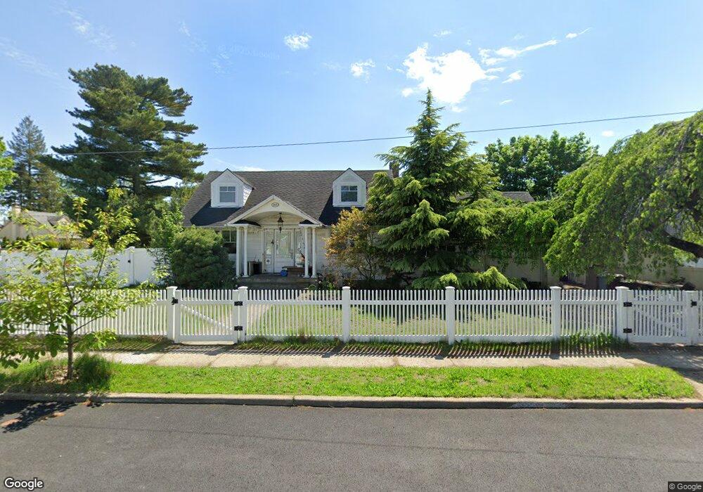 993 Maple Dr, Franklin Square, NY 11010 - photo 1