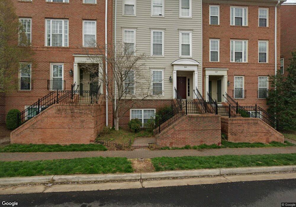 1611B Potomac Greens Dr, Alexandria, VA 22314 - photo 1