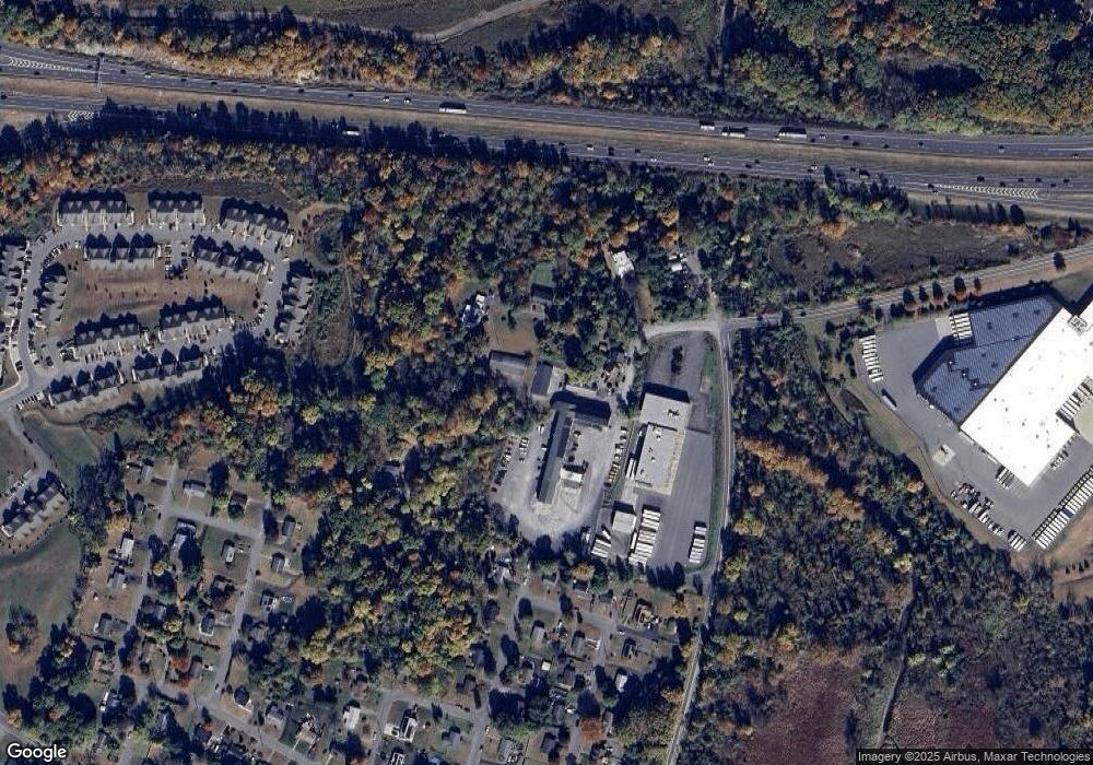 176 Brookside Farms Rd, Newburgh, NY 12550 - photo 1