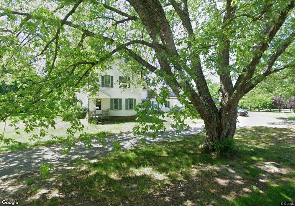 274 South St, Halifax, MA 02338 - photo 1