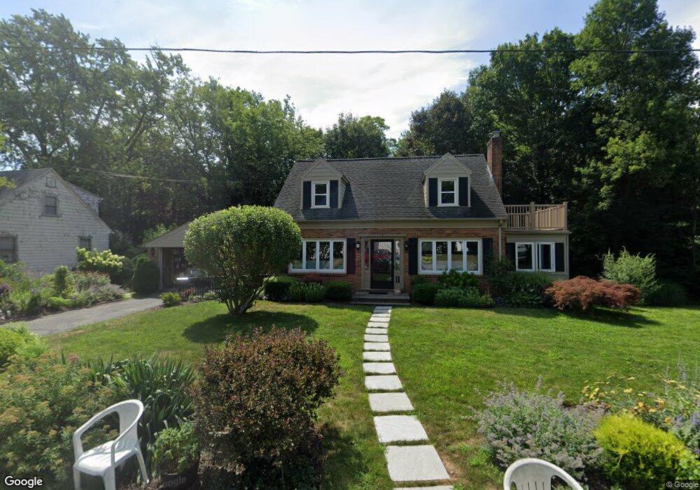 11 Circuit Dr, Warwick, RI 02889 - photo 1